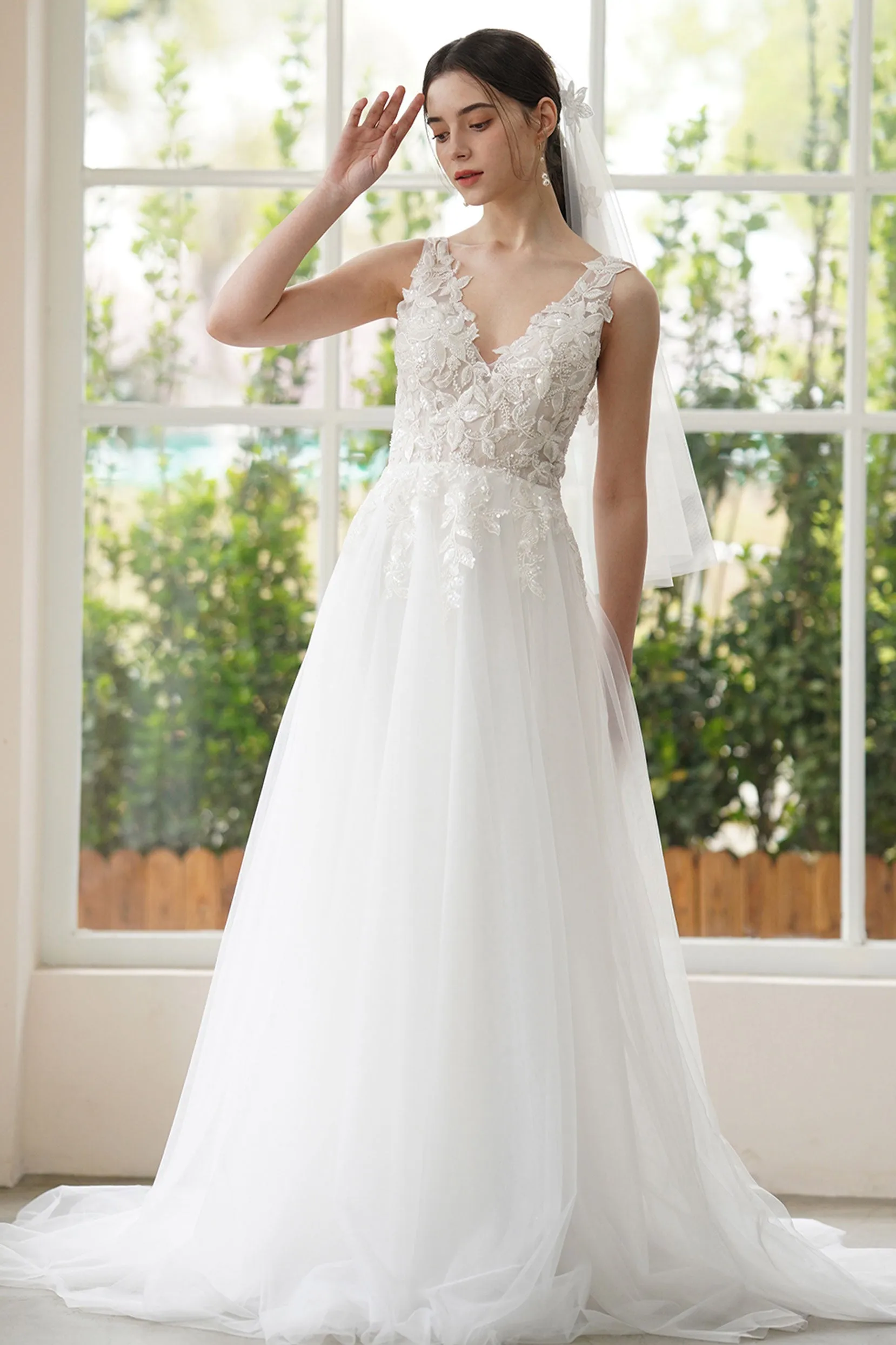 A-Line Sweep-Brush Train Lace Tulle Wedding Dress CW3306