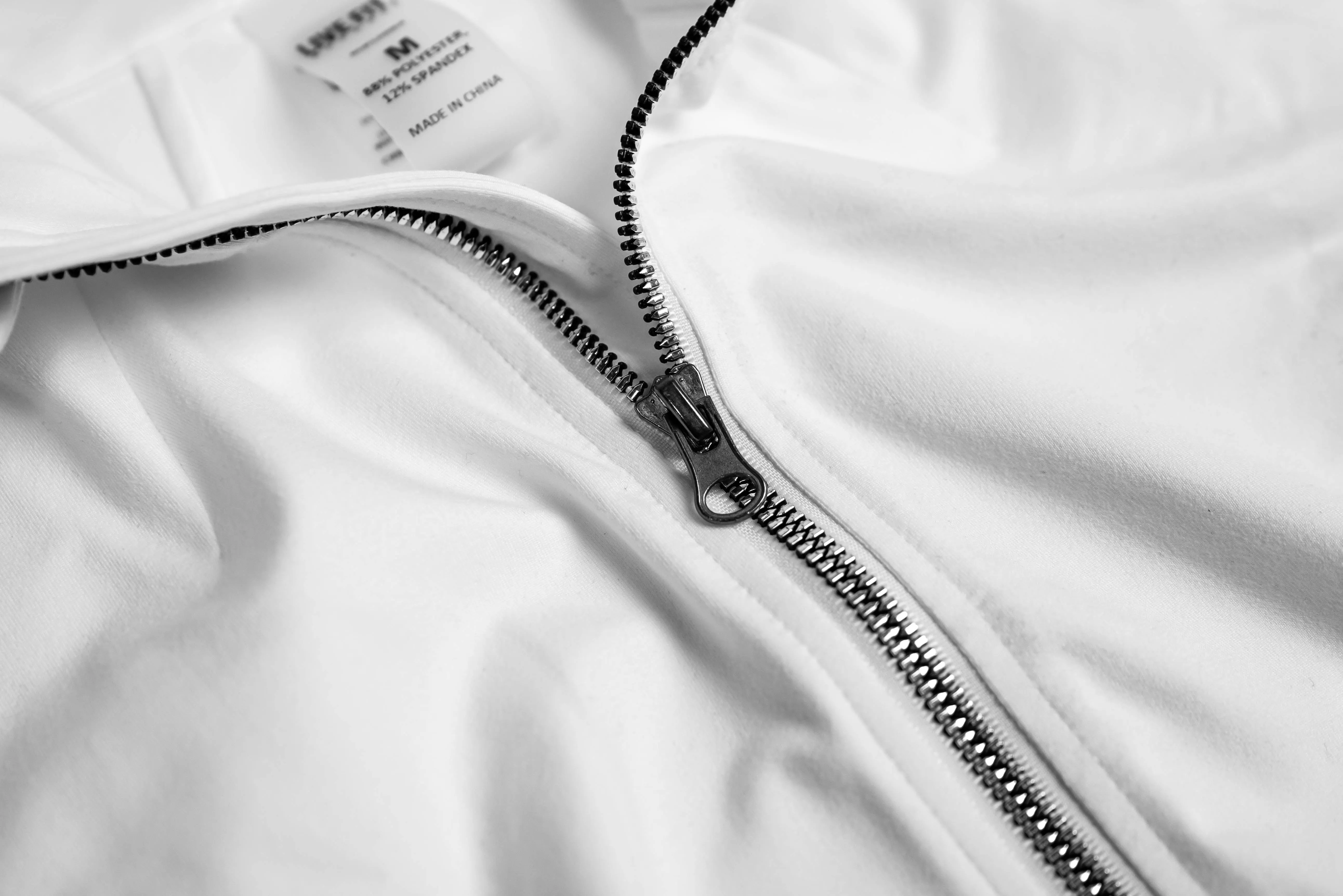 Aerial Crop Zip-Up - White