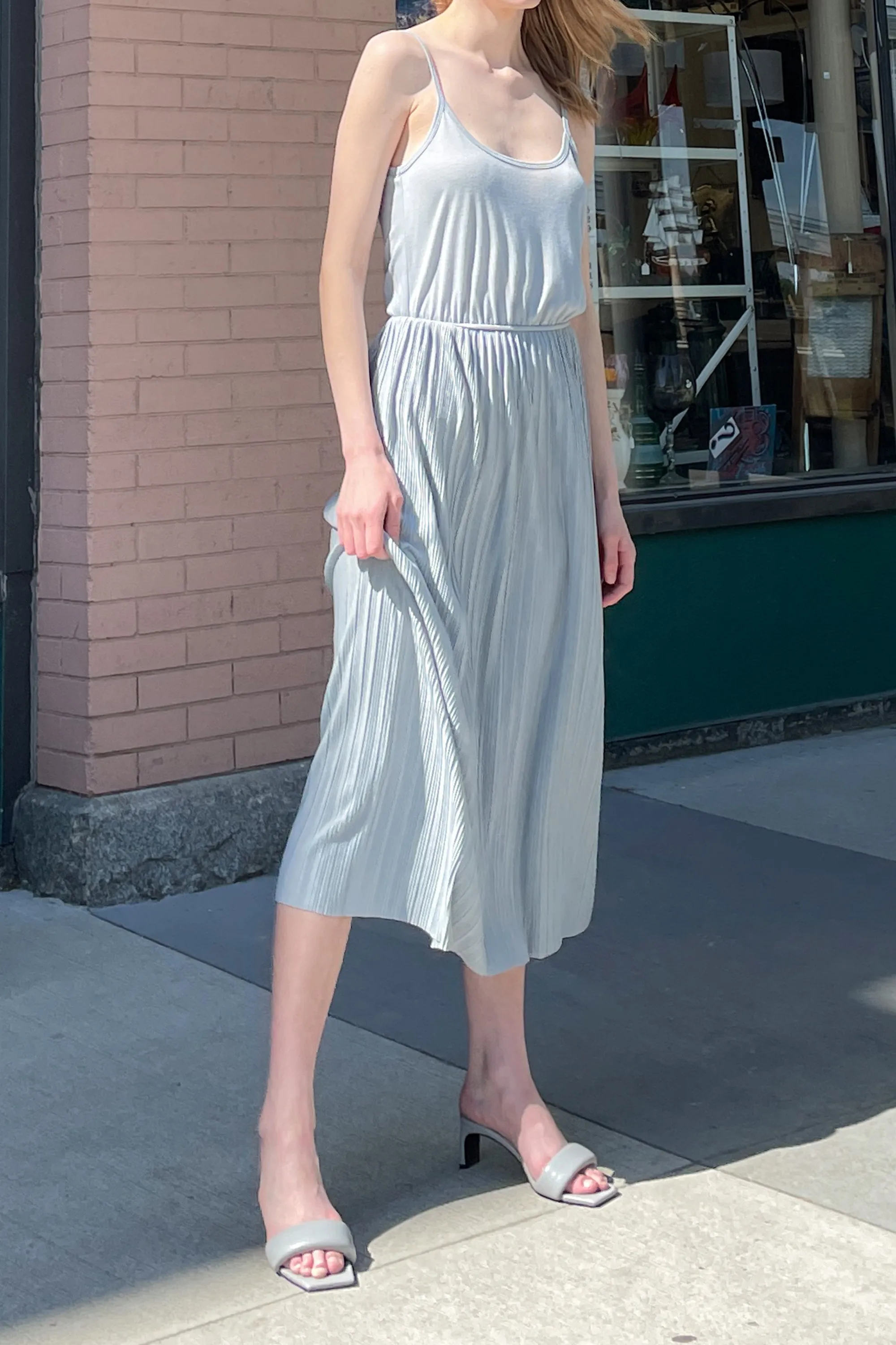 PLEATED MIDI DRESS