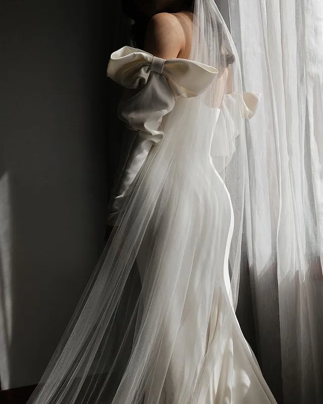 TALITHA | Modern Long Wedding Veil