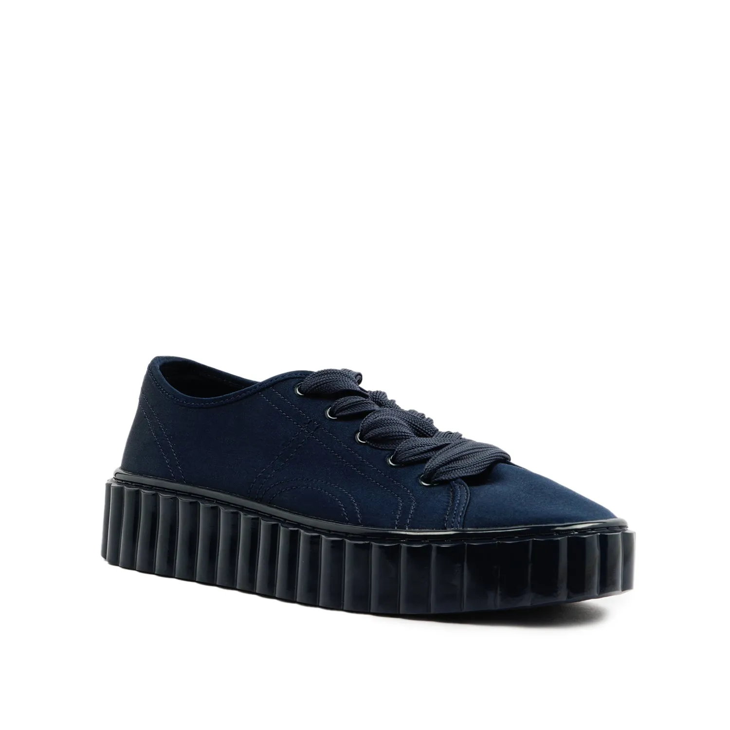 TORY BURCH SCALLOP SNEAKER IN BLUE